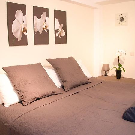 Archimede Guest House Bruxelles Chambre photo